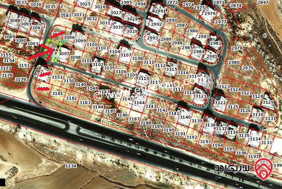 قطعة ارض مساحة 755م للبيع في عمان من اراضي ياجوز على شارعين قريبة من شارع الاردن تصلح لكافة الاستثمارات