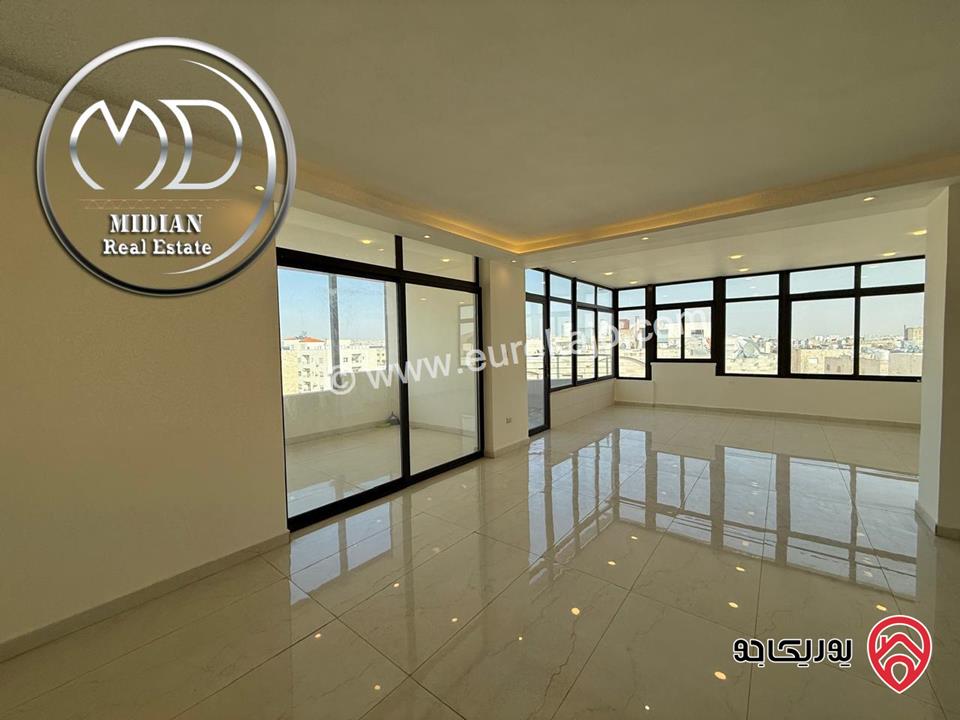 شقق دوبلكس جديدة للبيع في عمان - الرونق طابق اخير مع روف مساحات 220م & 245م مع تراسات تشطيبات فاخرة اطلالة جميلة