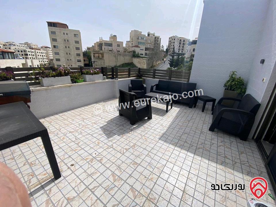 شقة طابق ثالث مع روف مساحة 235متر للبيع في عمان - ضاحية النخيل