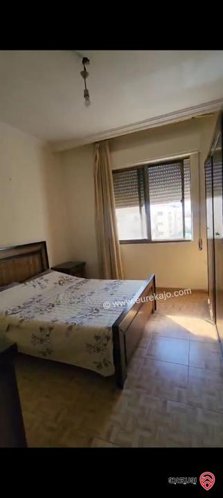 شقة طابق ثالث مساحة 127م للبيع في عمان - الجبيهة