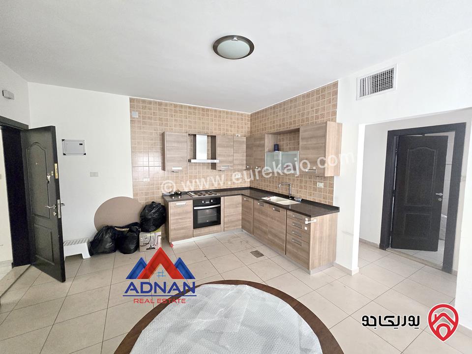 شقة سكنية تجارية مساحة 71م للبيع في عمان - الصويفية