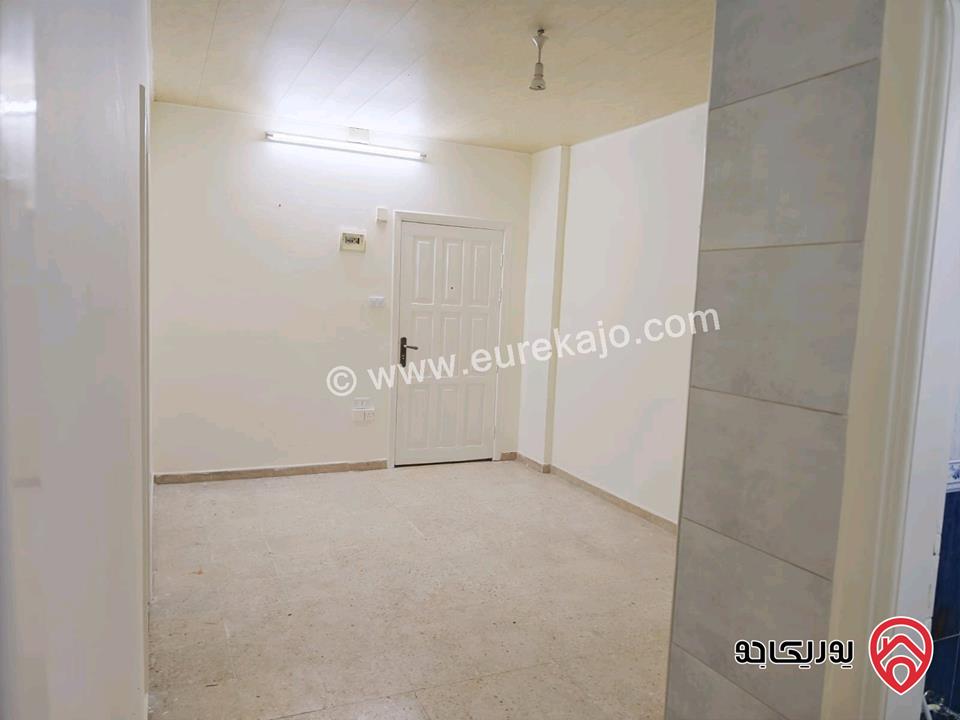 شقة طابق أول مساحة 87م للايجار في اربد غرب نفق الجامعة 