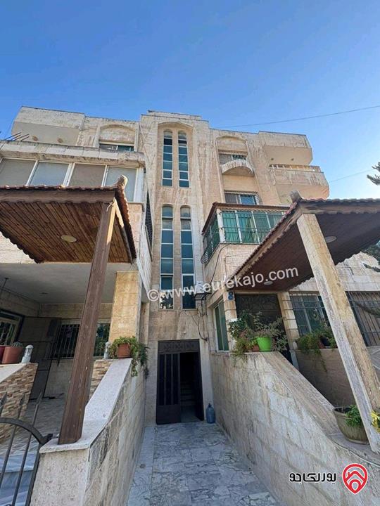 شقة فاخرة طابق أول مساحة 140م للبيع في عمان - الجاردنز قرب قاضي القضاة 