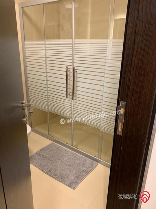 شقة فاخرة مفروشة مساحة 180م للايجار في عمان - الدوار الرابع