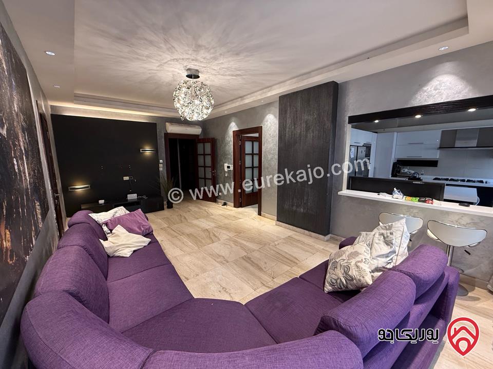 شقة ارضية مساحة 204م داخلي و 120م خارجي للبيع في عمان - الصويفية