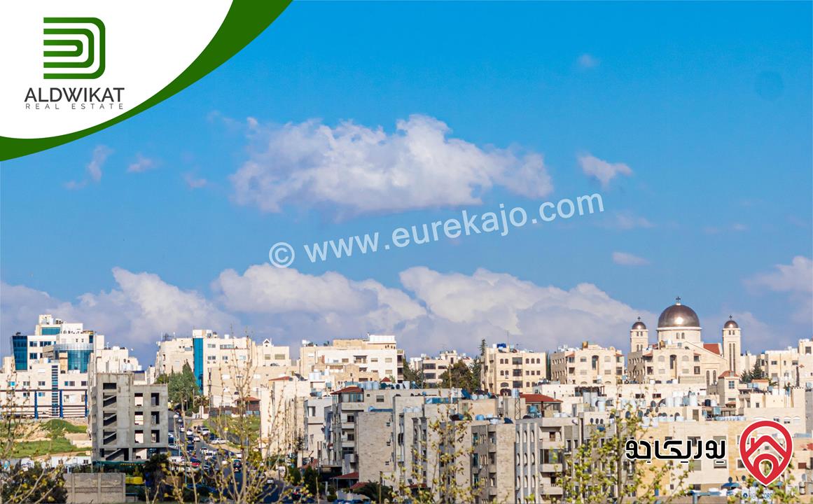 ارض للبيع في عمان - خلدا / العوجانية مساحة الارض 965 م عليها بناء قديم موقع فلل حديثة مميز