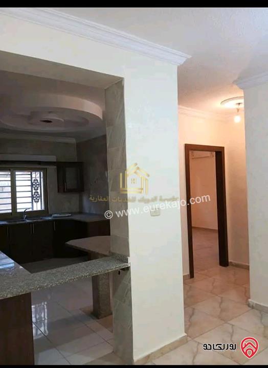 شقة فارغة طابق اول مساحة 110م للإيجار في عمان - ضاحية الرشيد 