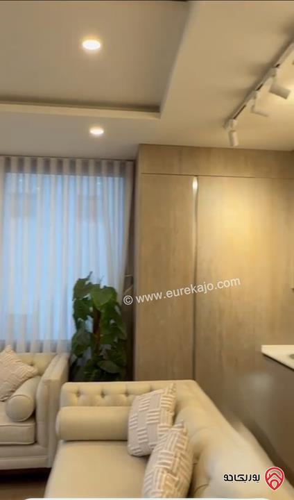 شقة طابق ثالث دوبلكس مساحة 230م للبيع مفروشة في عمان - دير غبار 