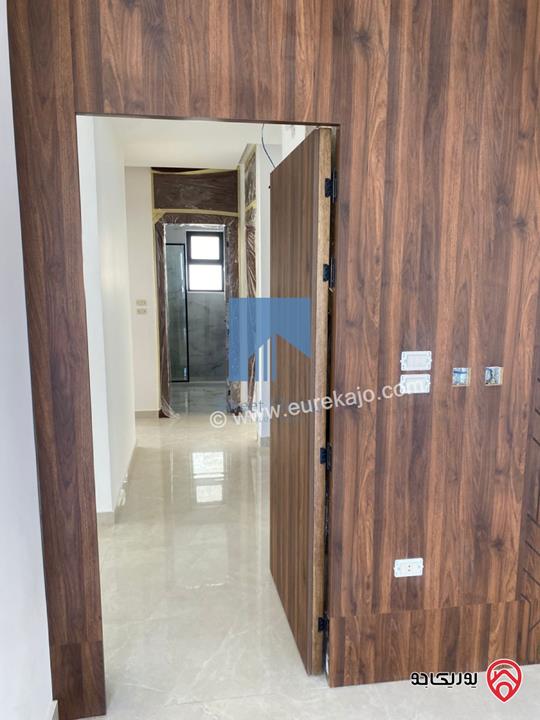 شقة أرضية فاخرة للبيع في عمان - أم أذينة قرب أبراج السادس 190م مع ترسات 130م لم تسكن