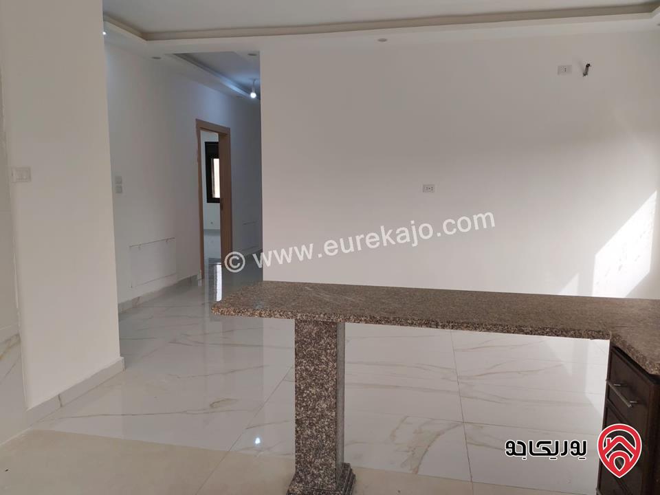 شقة فاخرة طابق أول مساحة 140م للايجار في عمان - الجبيهة