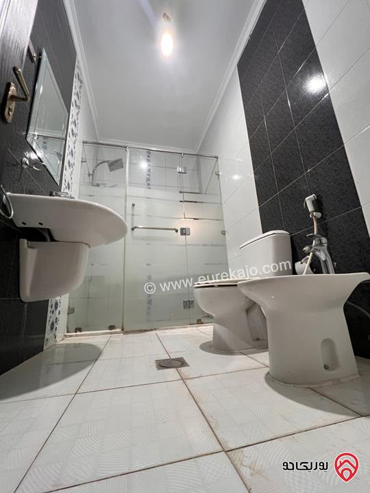 شقة طابق أول مساحة 230م للايجار في عمان - دابوق