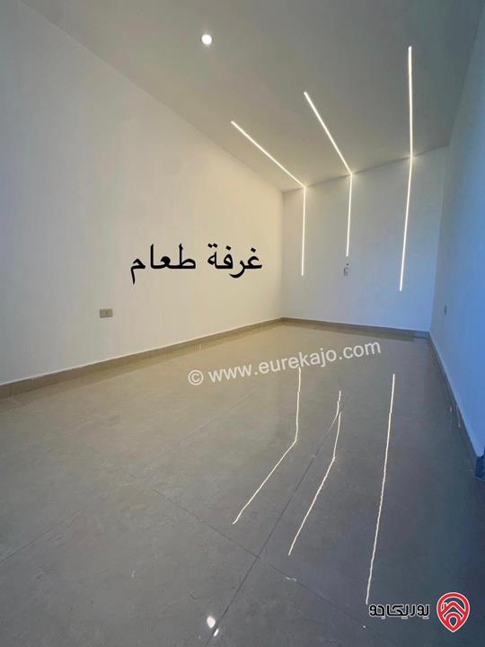 شقة شبه أرضية مساحة 200م للبيع في عمان - مرج الحمام