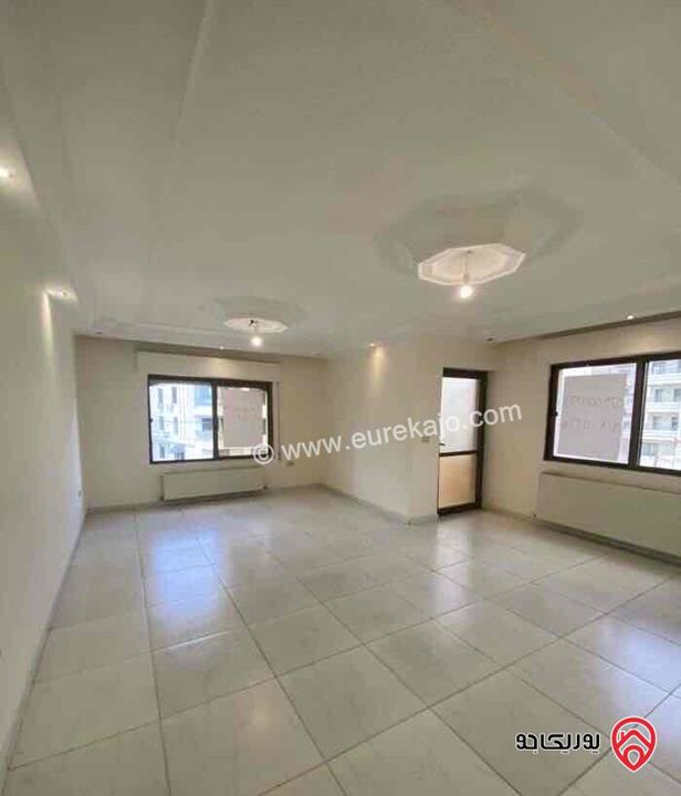 شقة فارغة طابق ثاني مع مصعد مساحة 170م للايجار في عمان - مرج الحمام 