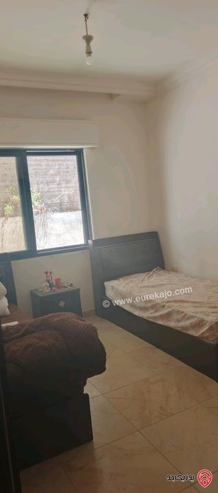 شقة طابق ثاني مساحة 90م للبيع في عمان - الرابية