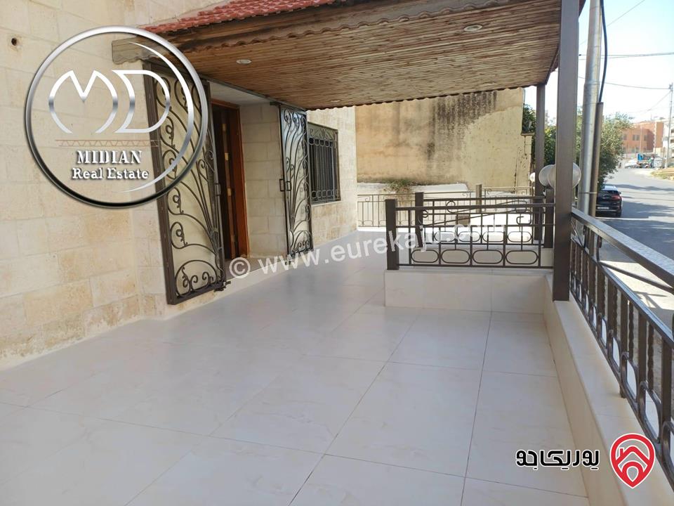 شقة ارضية للبيع في عمان - ام السماق مساحة 195م مع تراسات 130م تشطيبات سوبر ديلوكس بسعر مميز جداً