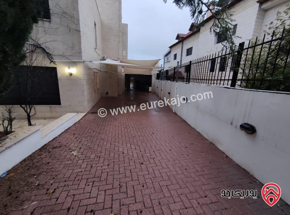 أرض مساحة 1896م للبيع في عمان - دابوق