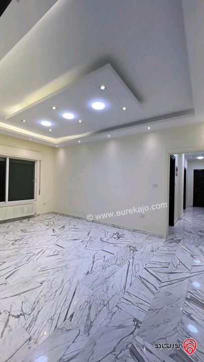 شقة مساحة 191م طابق أول للبيع في عمان - الرابية