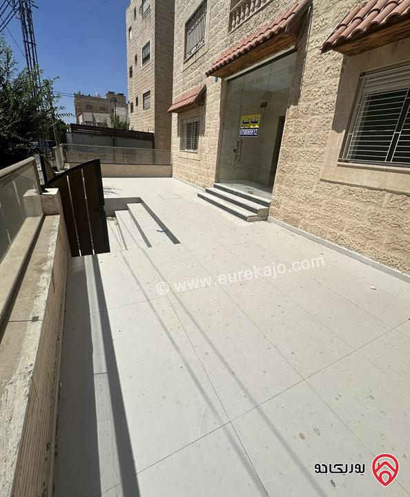 شقة مساحة 208م داخلي و 50م خارجي للبيع في عمان - حي الصحابة