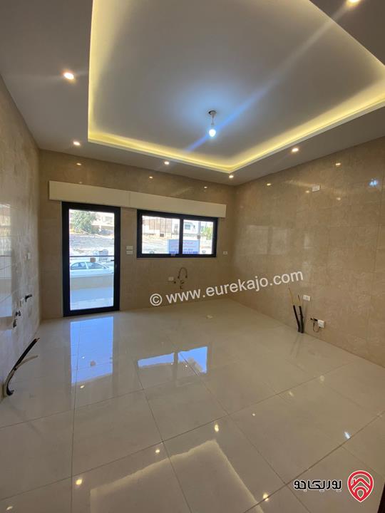 شقة مساحة 186م طابق أرضي معلقة للبيع في عمان - مرج الحمام