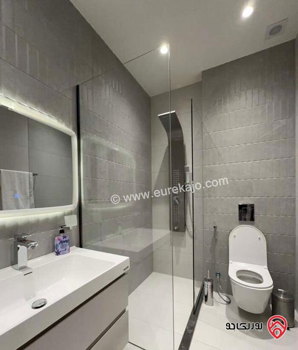 شقة مفروشة طابق أول مساحة 160م للايجار السنوي في عمان - دير غبار 