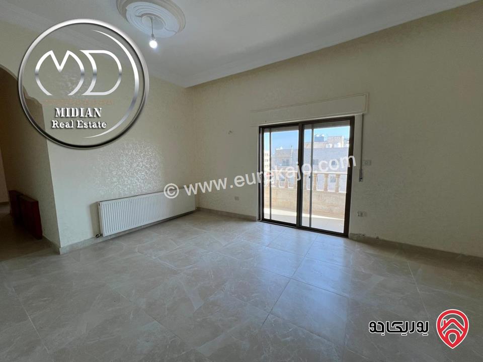 شقق فارغة للايجار في عمان - خلدا مساحة 215م 4 نوم سوبر ديلوكس اطلالة رائعة بسعر مميز جداً