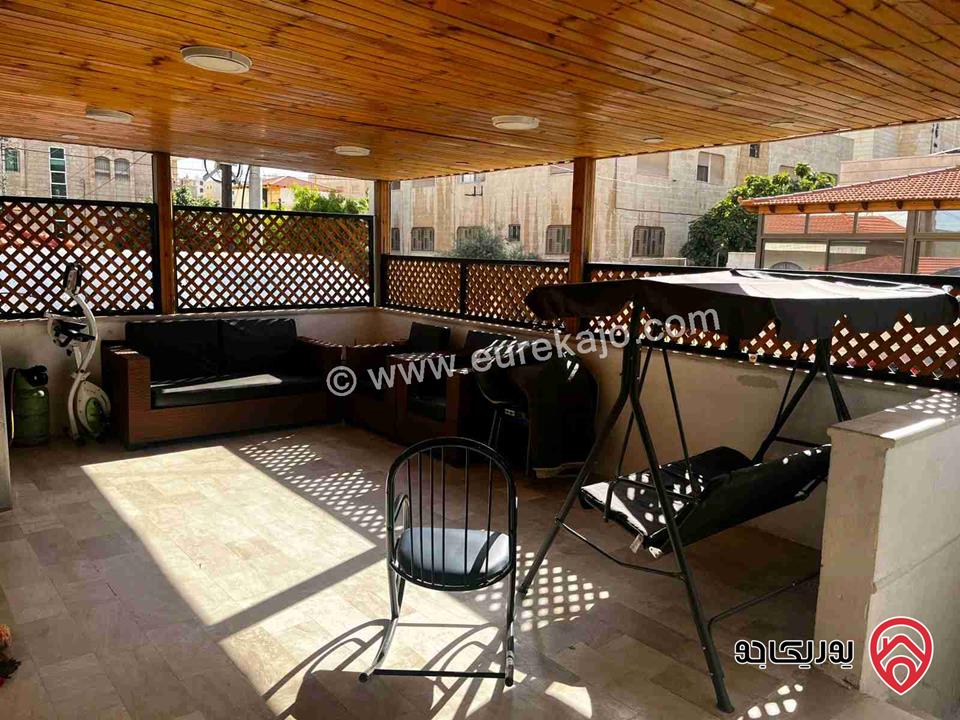 شقة طابق أرضي مساحة 162م وترس خارجي 75م للبيع في عمان - طبربور