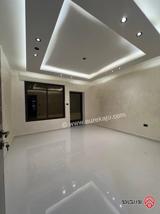 شقة فخمة طابق ثالث مساحة 145م للبيع في عمان - شفا بدران الكوم بسعر 69 الف ت 0798120355