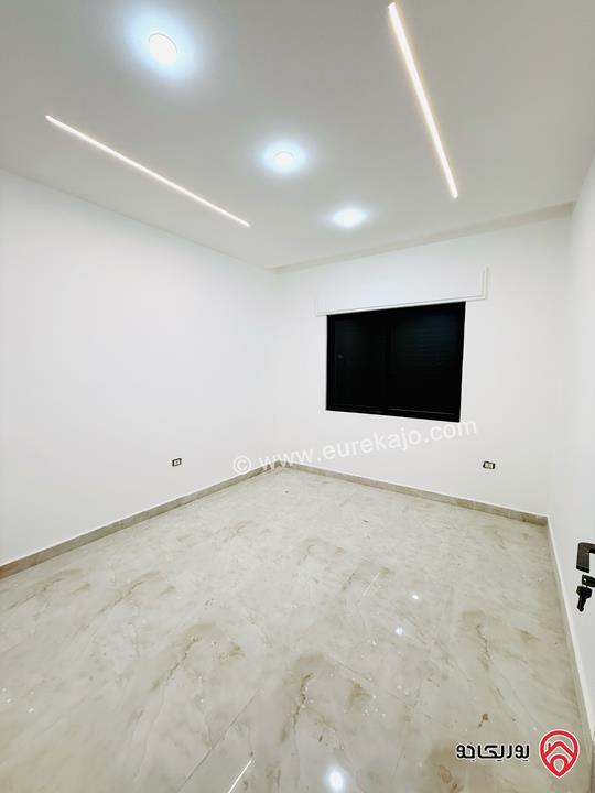 شقة ارضية مساحة 220 متر جديدة للبيع في عمان - طبربور 