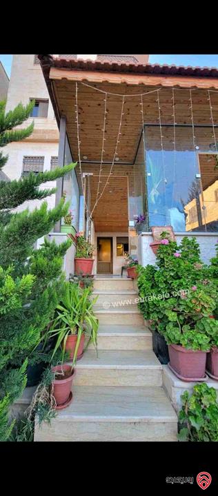 شقة طابق ارضي مساحة 155م داخلي و 35م خارجي للبيع في عمان - شفا بدران