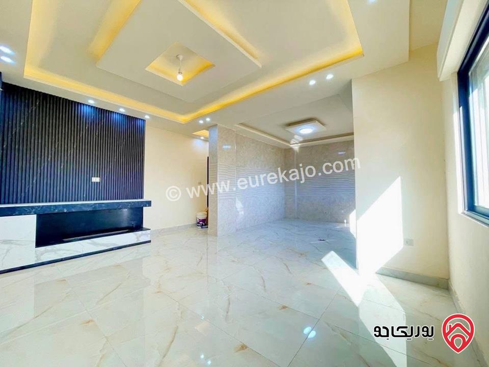 شقة أرضية مساحة 150م داخلي و 50م خارجي للبيع في عمان - طبربور