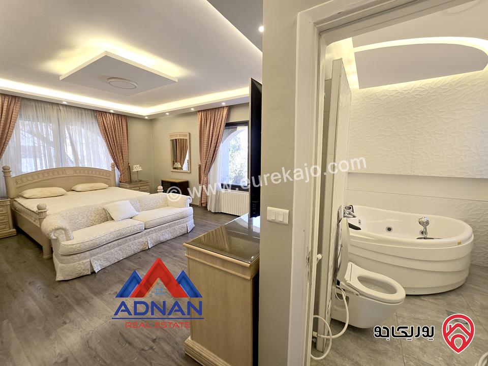 فيلا مستقلة مساحة 650م على أرض 850م مفروشة للايجار في عمان - خلدا