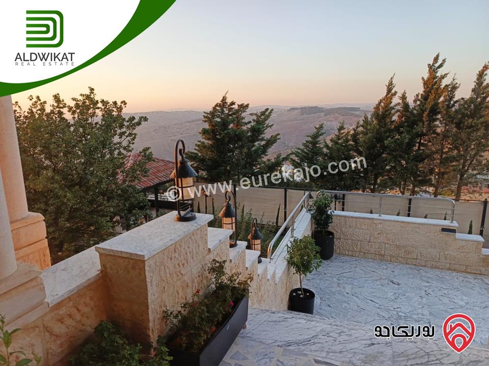 فيلا مستقلة مفروشة للبيع في عمان - ناعور مساحة الارض 1050م ومساحة البناء 1000م ومساحة الحديقة 400م ومساحة الترس 200م موقع اطلالة رائع ومميز