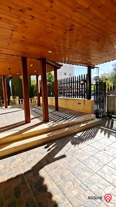 شقة فاخرة ارضية مساحة 155م داخلي و 150م خارجي للبيع في عمان - خلدا 