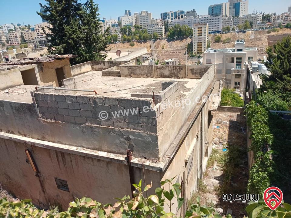 ارض مساحة 1 دونم و 69م للبيع في عمان - عبدون 