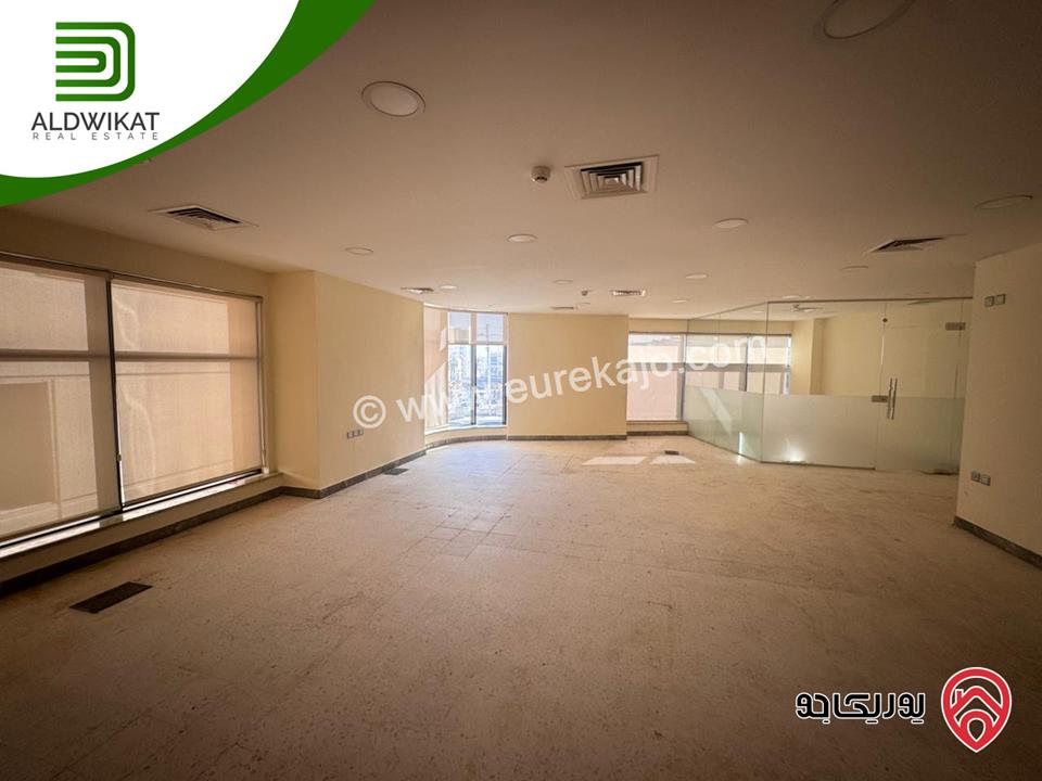مكتب للايجار في عمان - على الدوار السادس طابق سادس مساحته 550 م موقع اطلالة حيوي ومميز