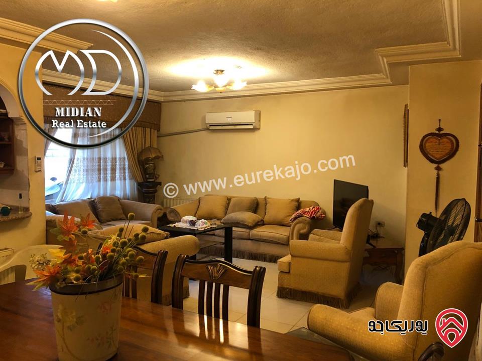 شقة استثمارية للبيع في عمان - ام السماق مساحة 130م طابق ثالث سوبر ديلوكس اطلالة جميلة بسعر مميز