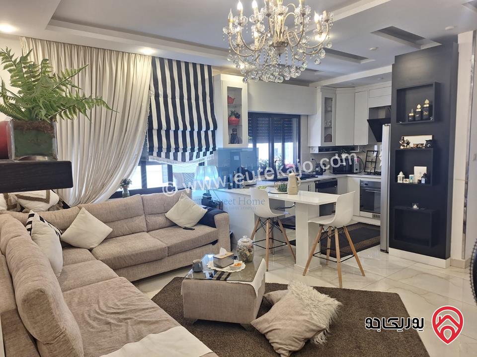 شقة طابق اول مساحة 150م تشطيب سوبر ديلوكس للبيع في عمان - تلاع العلي