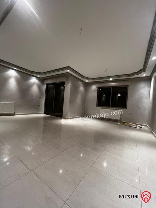 شقة طابق أول مساحة 192م للايجار في عمان - خلدا