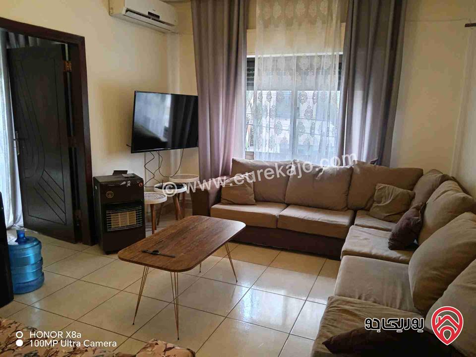 شقة مساحة 65م طابق أول للايجار مفروشة في عمان -  شارع الجامعة بجانب مجدي مول مباشرة