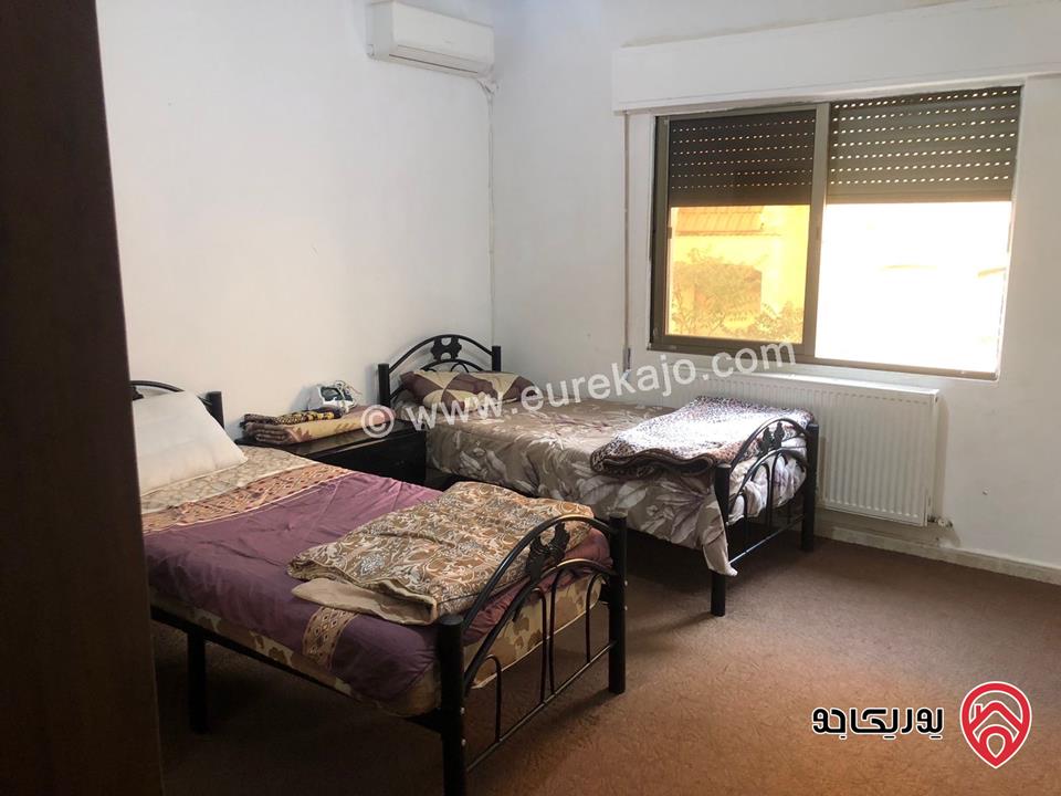 شقة طابق أول مساحة 120م للايجار مفروشة في عمان - الجبيهة