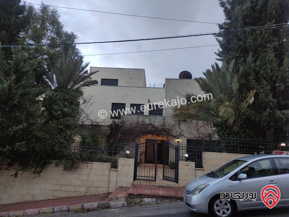 أرض مساحة 1896م للبيع في عمان - دابوق