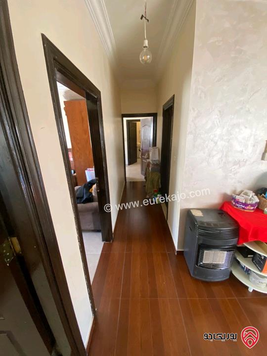 شقة طابق ثاني مساحة 210م للبيع  في عمان - حي الصحابه رجم عميش