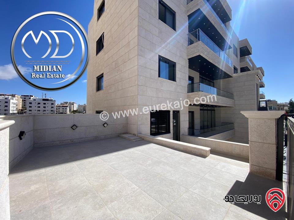 شقة دوبلكس ارضية للبيع في عمان - خلدا مساحة 315م مع ترس وحديقة 150م تشطيبات و ديكورات عصرية فاخرة جديدة لم تسكن