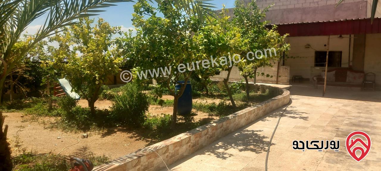 بيت مساحة 255م على أرض 850م للبيع في الشونة الجنوبية الجواسرة