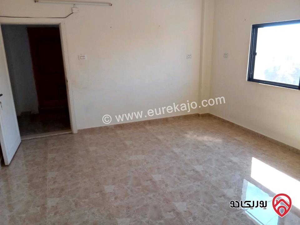 شقة مساحة 70م طابق ثاني للايجار في اربد - حوارة