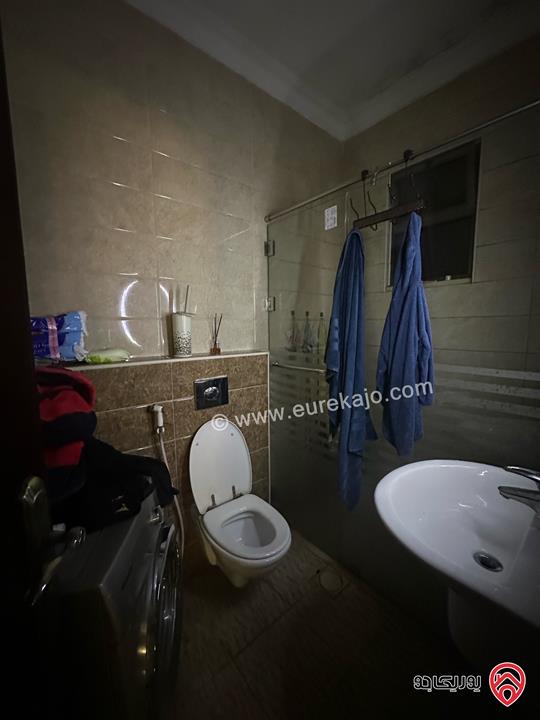 شقة مميزة مساحة 150م داخلي و 140م خارجي للبيع في عمان - ضاحية الرشيد - قرب مدارس ريتال