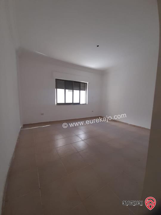 شقة أرضية مساحة 140م للايجار في عمان - ام السماق 