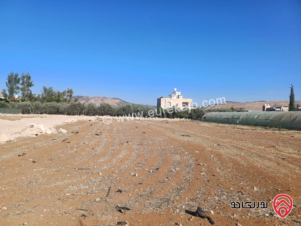قطع أراضي مساحات من 700م² إلى 760م² للبيع بأسعار مميزة ومنافسة من المالك مباشرة في عمان - موبص 