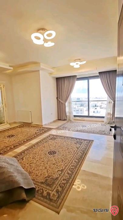 شقة طابقية مساحة 200م للبيع في عمان - ضاحية النخيل 