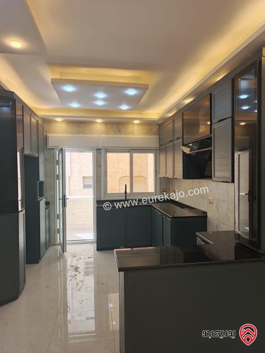 شقة طابق أول مساحة 170م للايجار في عمان - مرج الحمام 